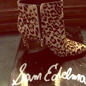 Leopard ankle booties brand new